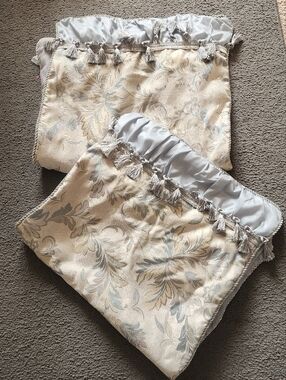 CHRIS MADDEN Shams Pillow Case Gray Beige Floral Tassels Set of 2